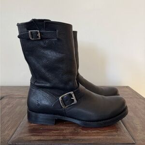 Frye Veronica short black leather biker riding moto work boots women’s size 8.5